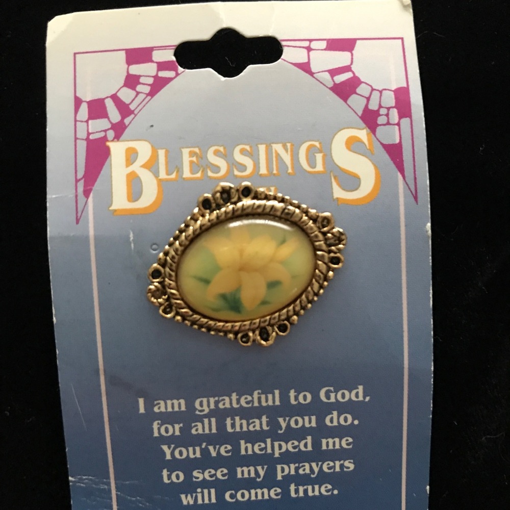 Vintage Blessings pin